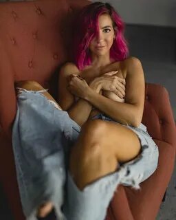 Gabbie Hanna Nude Leaked (3 Videos + 108 Photos)