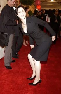Sarah Silverman has got a thick ass - Photo #17