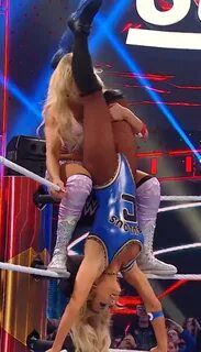 Carmella's gear was so fucking tight - Imgur