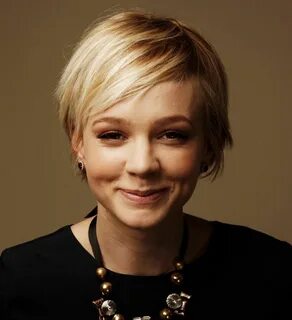 Carey Mulligan Photo: Carey Short hair styles, Straight blon