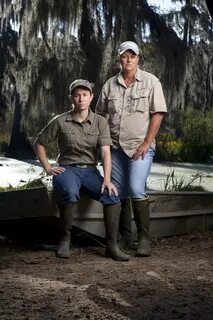 Kristi Broussard and Liz Cavalier of Swamp People Swamp peop