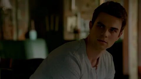 Paramedic/Dr. Stefan Salvatore (@XFallenSolitude) on Twitter (@klaroIinesquad) — Twitter