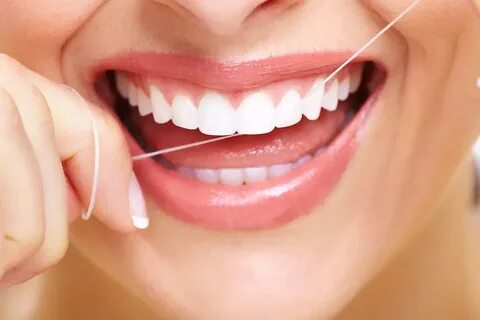 Naperville IL Periodontist Flossing or Waterpik? Which is Be