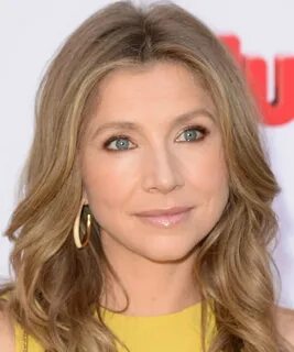 Gossip Celeb News: Sarah Chalke