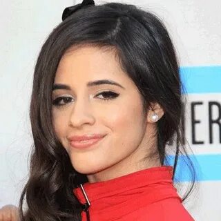 Camila Cabello wiki, affair, married, Lesbian with age, heig