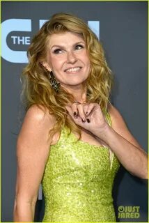 Connie Britton Steps Out in Style for Critics' Choice Awards