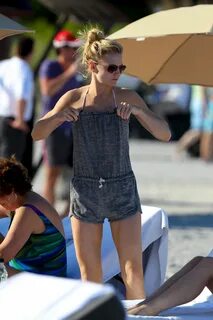 Jennifer Morrison in Bikini on the Beach in Miami - HawtCele