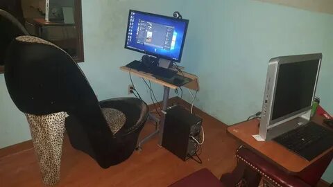 We Might have Found the Worst Gaming Set Ups of all Time