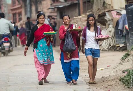 Женщины Непала - Бхактапур