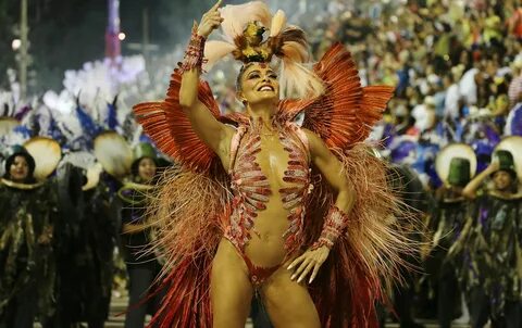 Под звуки самбы: карнавал в Бразилии
