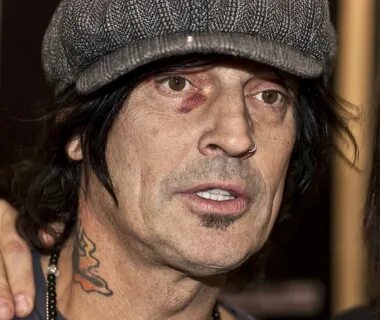 Cele bitchy Tommy Lee brags that rave he threw for 14 yo son