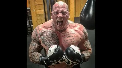 martyn ford workout in gym. brock lesnar vs martyn ford - Yo