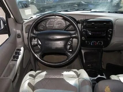 2000 Ford Explorer Limited Interior