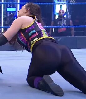 Peyton Royce’s Ass (@peyton_ass) / Твиттер