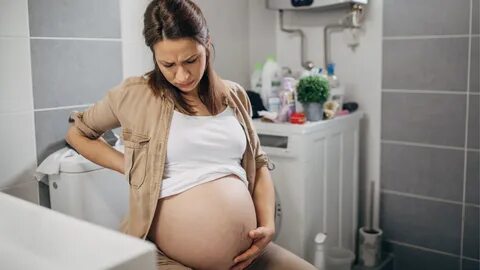 Hamilelikte Siyah Dışkı Neden Olur? - Annegram.com