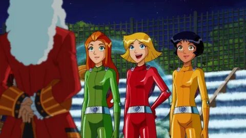 Totally spies, Clover totally spies, Movie costumes