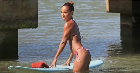 Jada Pinkett Smith Wearing a Bikini in Hawaii POPSUGAR Celeb