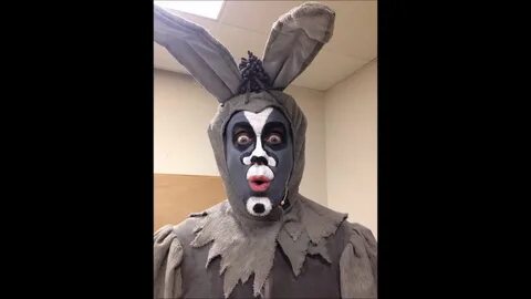 Donkey Stage Makeup: Shrek The Musical in 2019 Shrek, Makeup