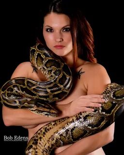 snake shoot Fetish Photo by photographer bobedens at Model S