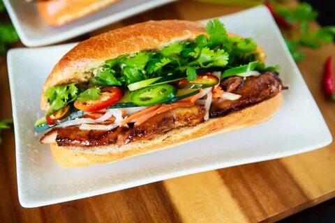 Vietnamese Pickled Daikon & Carrots Recipe (Đồ Chua) - FOOD 
