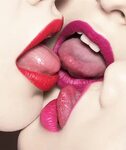 Поцелуи с языком фото сочные: Картинки красивые поцелуи (54 