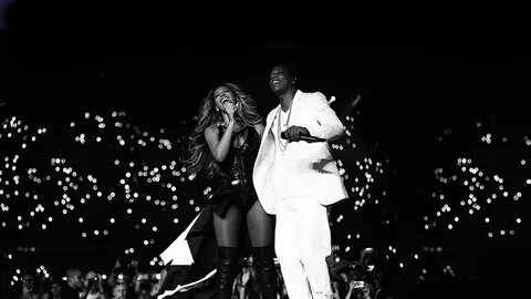 On the Run Tour: Beyonce and Jay Z (2014) - Beyoncé as Self 
