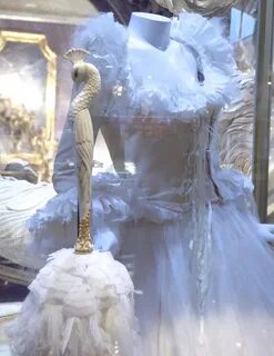 Hollywood Movie Costumes and Props: Lumiere, Plumette and Co