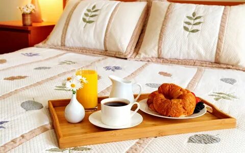 Breakfeast Tray for starters Bed and breakfast nyc, Cool roo
