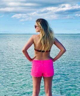 49 Hottest Big Butt Ijustine Photos Will Make You Dirty Mind