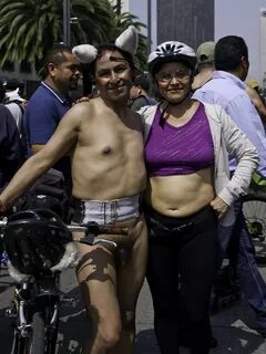 Marcha Mundial Ciclista al Desnudo 2015 en México 34 Flickr