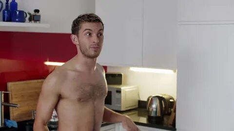 Jonathan Bailey in just a towel on 'Crashing' -S01E04