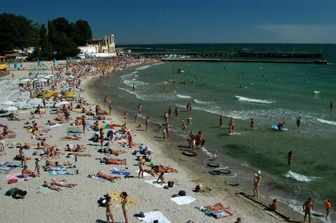 Photo 409-11: Arcadia Beach at morning. Odessa, Ukraine Ukra