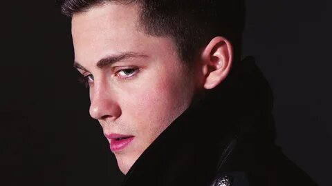 Logan Lerman Wallpapers Images Photos Pictures Backgrounds