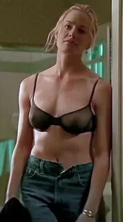 Elizabeth Shue - Reddit NSFW