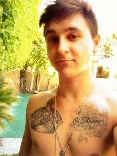 Justin Bieber on Twitter: "Mitchel Musso shirtless http://t.