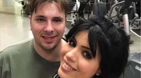 90 Day Fiance: Larissa Leaks Fake Colt D*ck Pic - Says She a