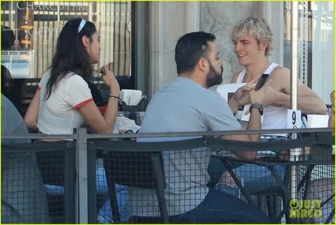 Are Ross Lynch & Courtney Eaton Back Together?! (Photos) Pho