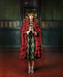 Baroque and Roll Fashion, Florence welch style, Florence wel