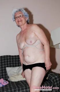 Oma naked Woman Accidentally Sends Nude Photos to Her Grandm