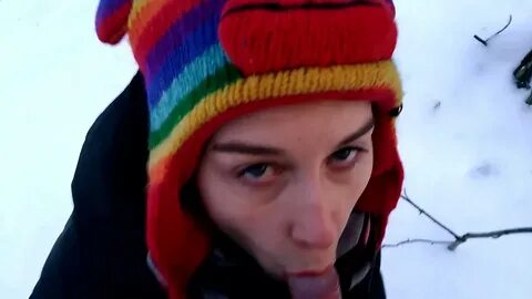 Schau dir First time PUBLIC Blowjob in winter porno-Video auf Tube8, an, de...