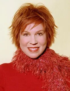 Vicki Lawrence channeling mouthy 'Mama' for Paramount show