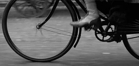 Гифка черный или белый велосипед гиф картинка, скачать аними