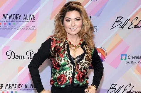 Shania Twain Discusses Open-Throat Surgery, Battles With Lym