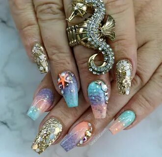 mermaid nails #mermaidnails #mermaid Mermaid nails, Nail art