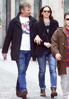 Cele bitchy Viggo Mortensen spends time in Madrid with his g