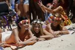 Exitoina Actrices y modelos protestaron en topless en Rio de