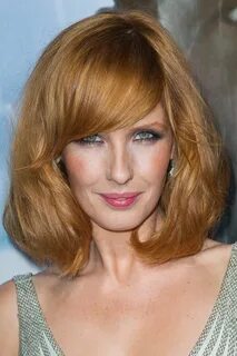 Kelly Reilly 2015: dating, smoking, origin, tattoos & body -