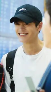 His smile 💫 ☄ cr. Direct Kill #NCT #LUCAS #SMILE #CUTE #AIRP