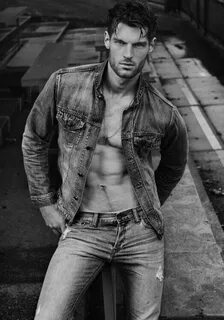 Pin by Cloryon on Portraits Sexy men, Black and white man, B