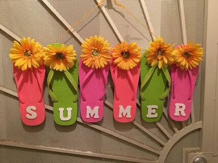 My summer wreath! I love all things flip flops! Flip flop wr